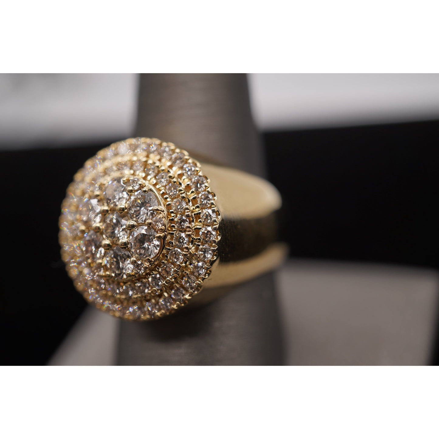 14k Diamond Layered Circle Ring