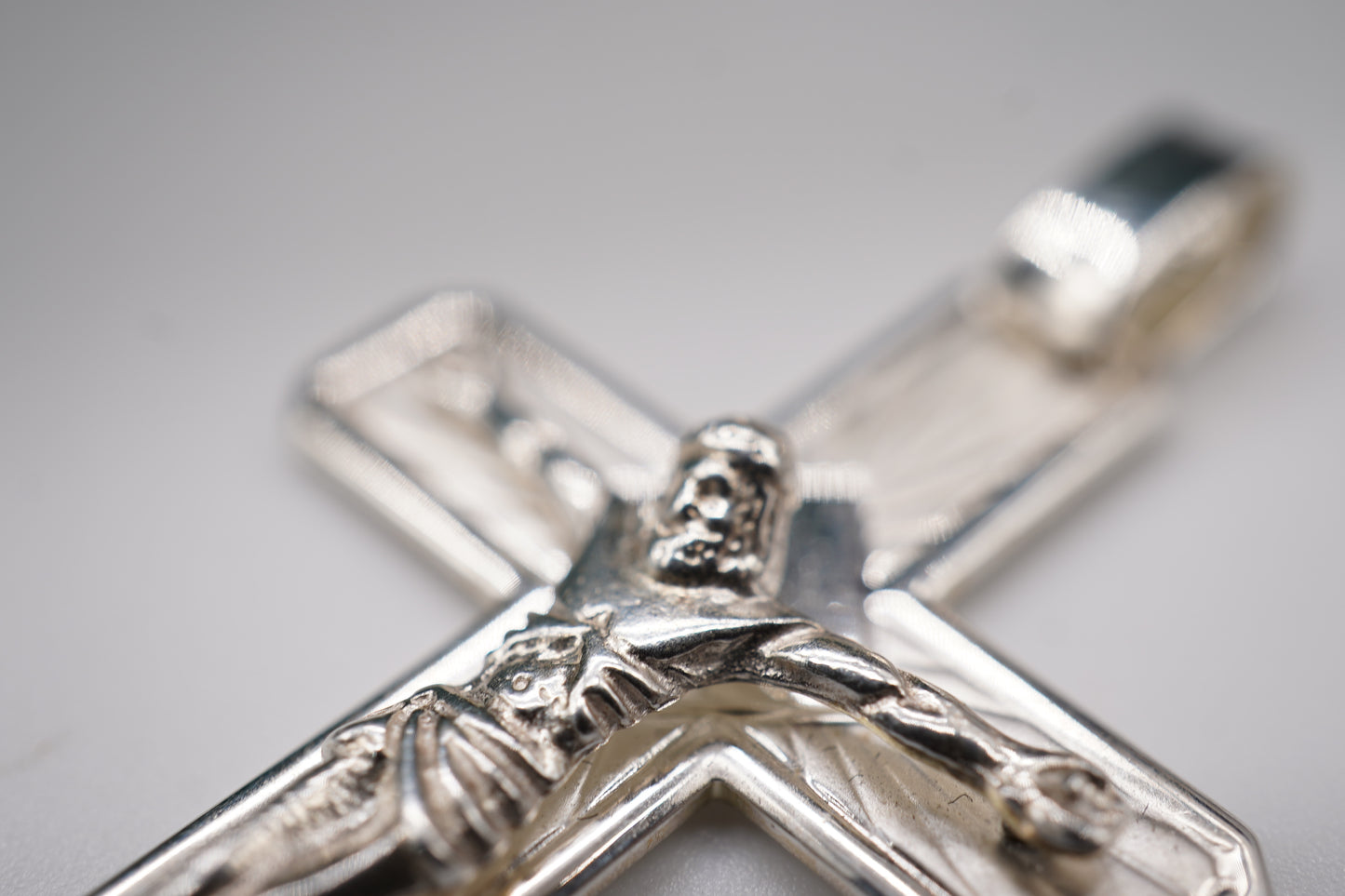 14k White Gold Crucifix 2”