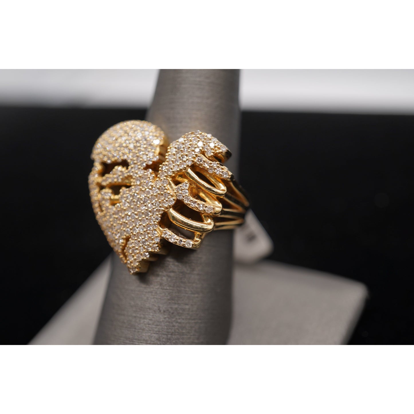 14k Diamond Rotting Heart