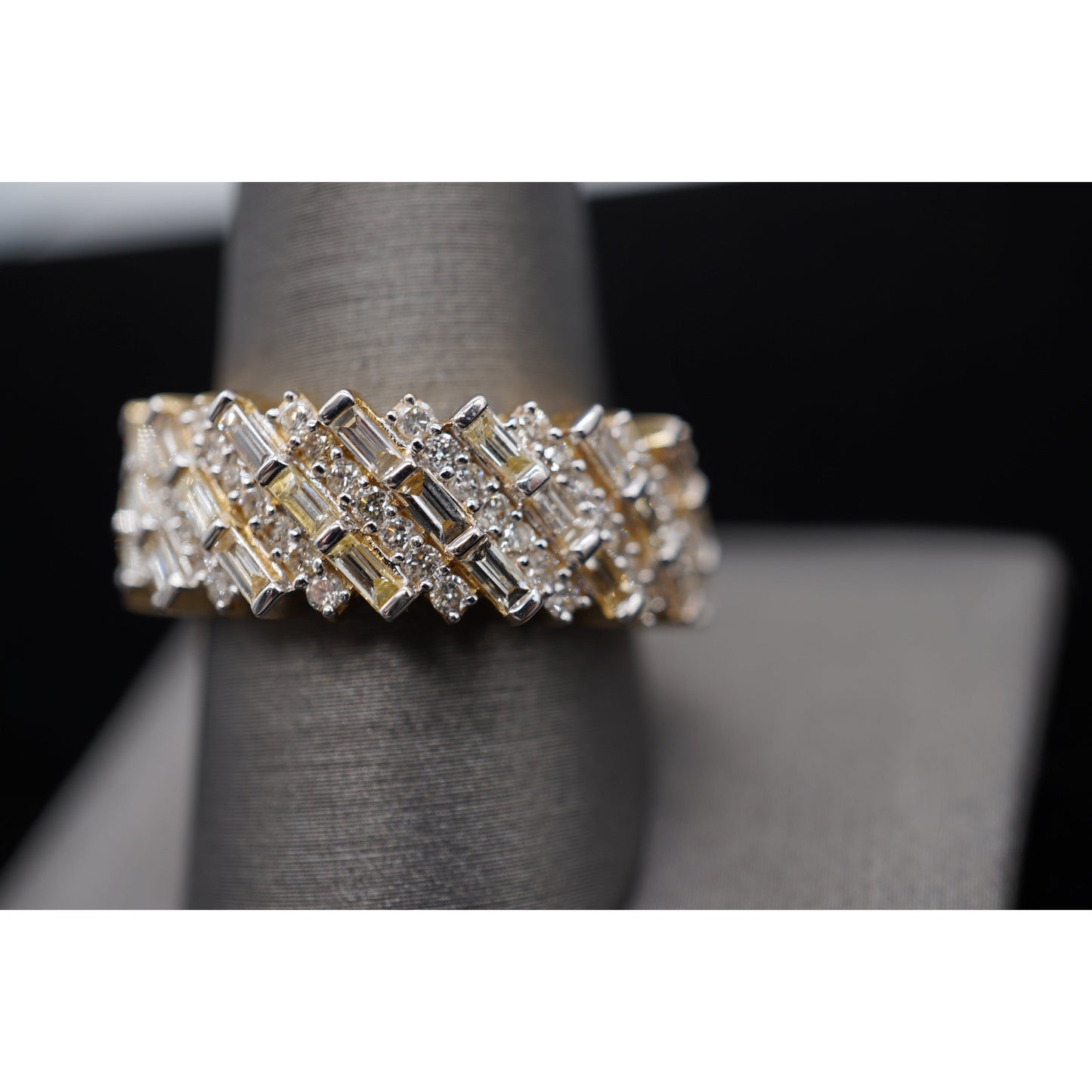 14k Baguette Diamond Wedding Band