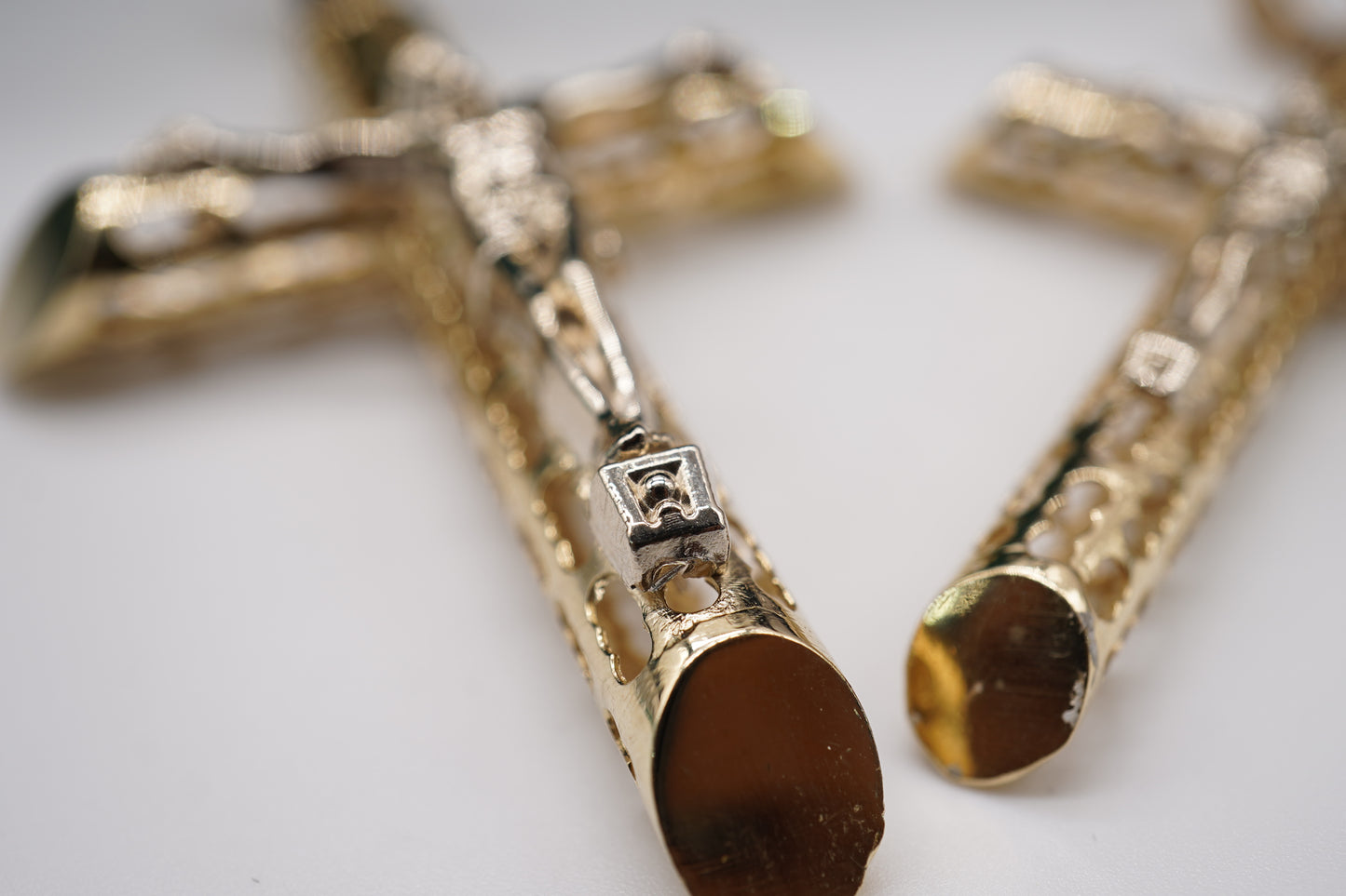 14k 3D Crucifix