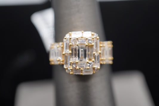 14k Diamond Baguette Ring