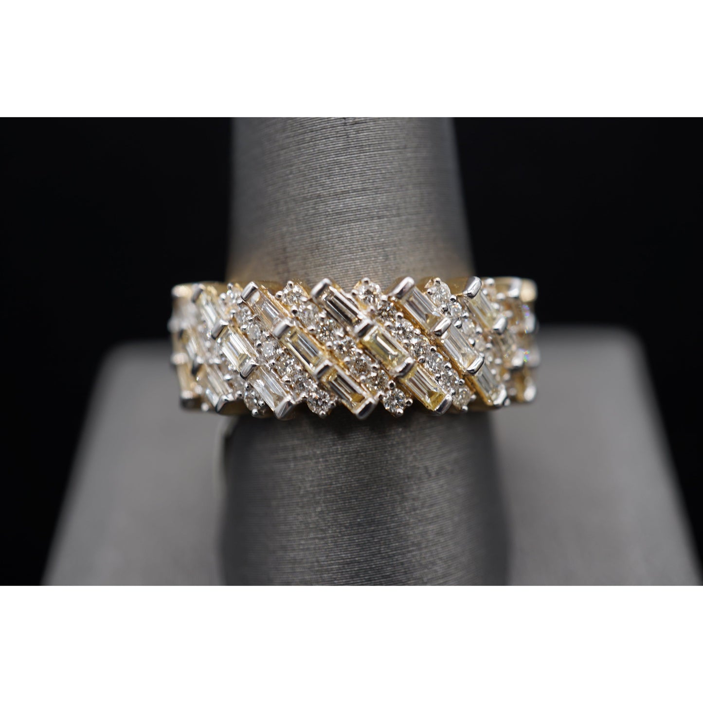 14k Baguette Diamond Wedding Band